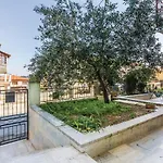 1 Bedroom Lovely Apartment In Pula