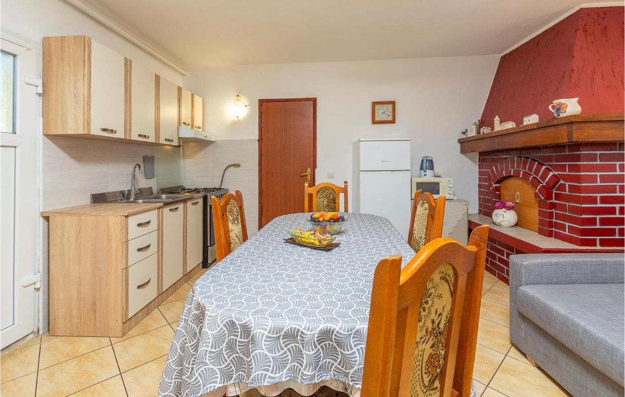 1 Bedroom Lovely In
